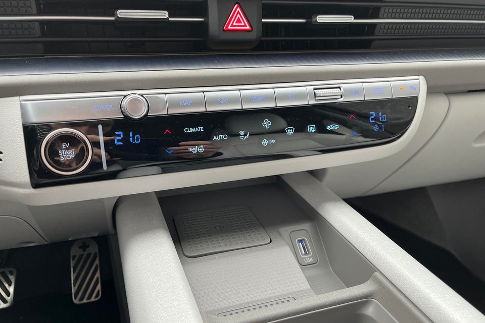 Hyundai Ioniq 6 77 Ultimate AWD 4d