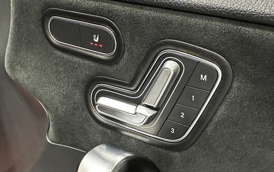 Mercedes A200 1,3 AMG Line aut. 4d