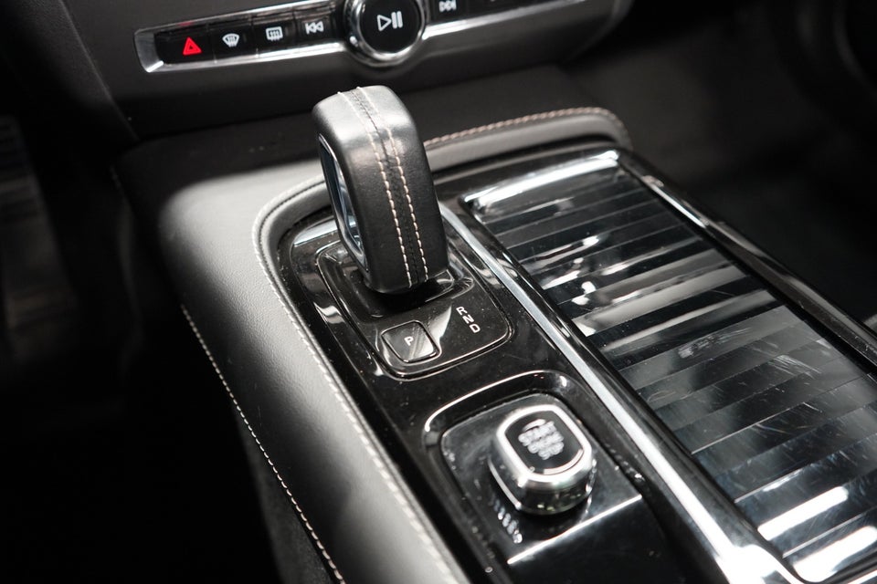 Volvo V90 2,0 T6 ReCharge R-Design aut. AWD 5d