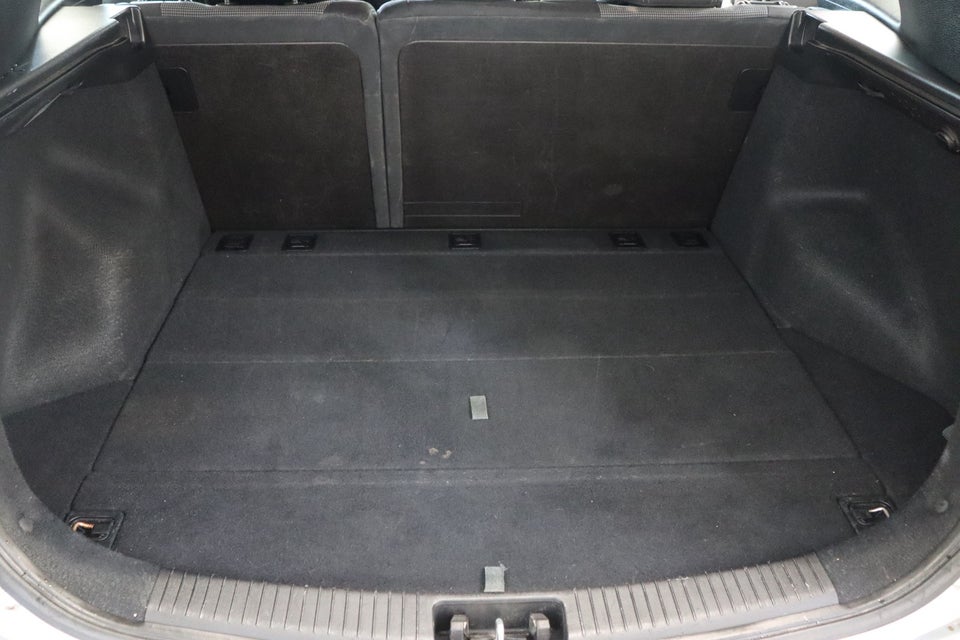 Hyundai i30 1,6 GDi XTR CW Eco 5d