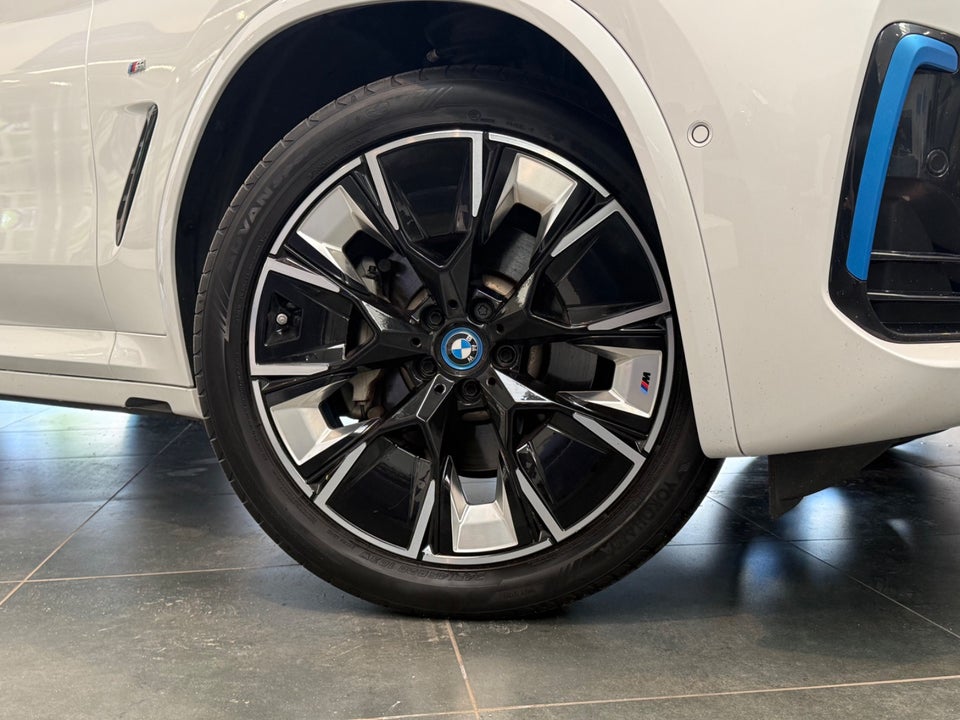 BMW iX3 Charged Plus M-Sport 5d