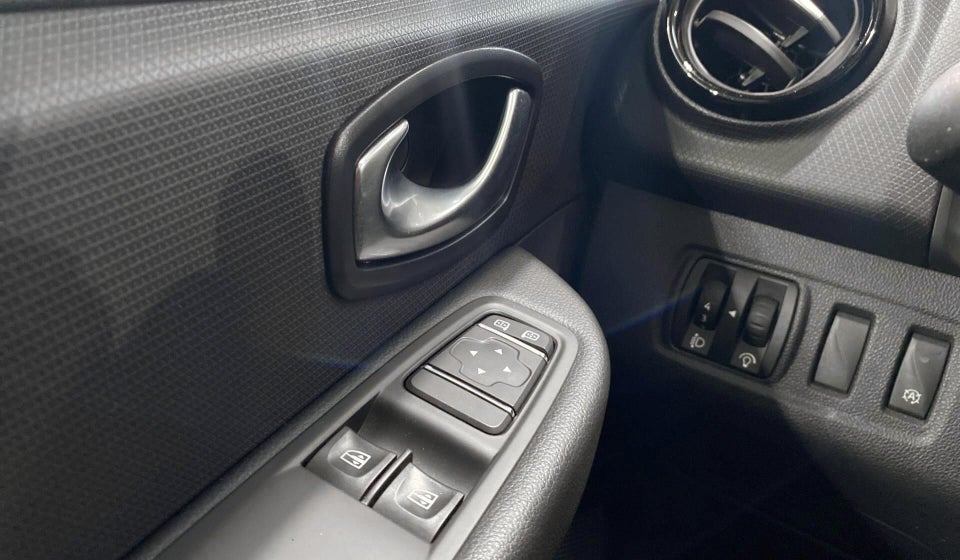 Renault Clio IV 0,9 TCe 75 Zen Sport Tourer 5d