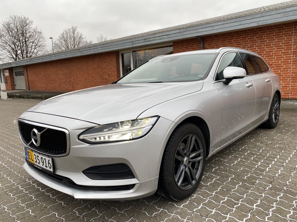 Volvo V90 2,0 D4 190 Momentum Van 5d