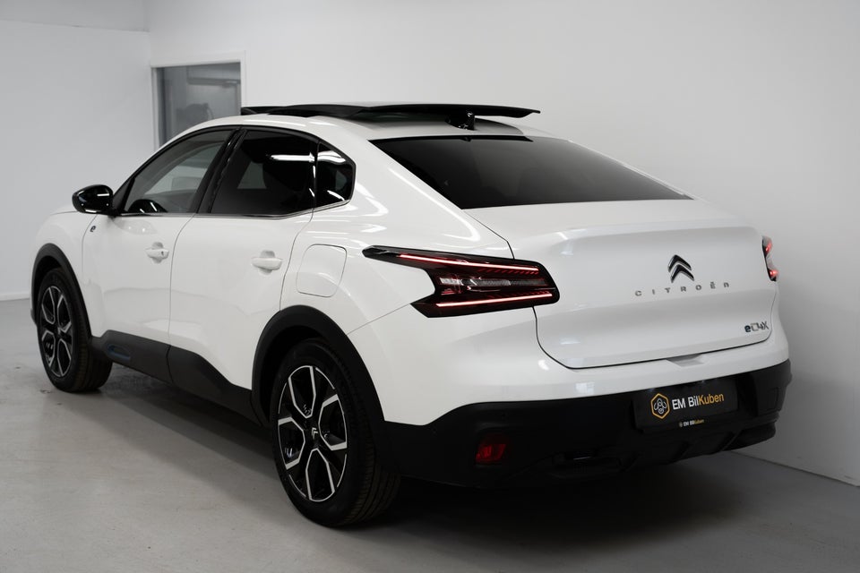 Citroën ë-C4 X 50 Shine Pack 4d