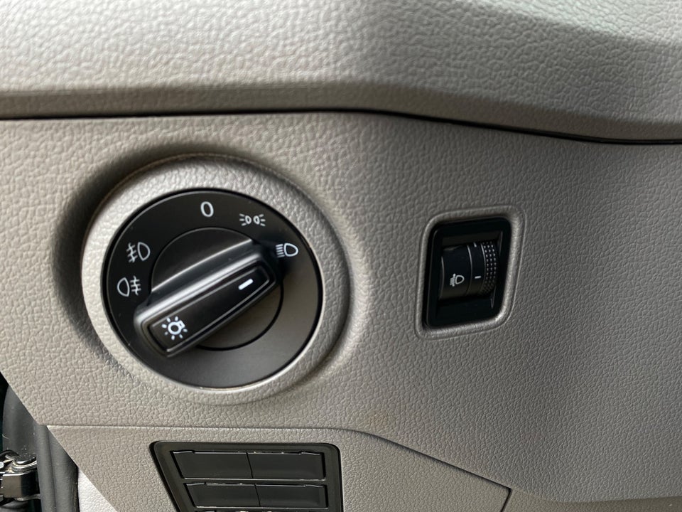 MAN TGE 2,0 3.180 Chassis L3 aut. FWD