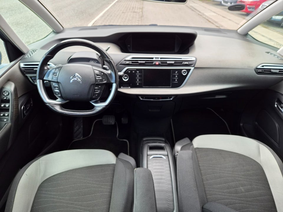Citroën Grand C4 Picasso 1,6 e-HDi 115 Intensive ETG6 7prs 5d
