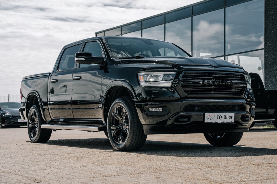 Dodge RAM 1500 5,7 V8 Laramie Crew Cab aut. 4x4 4d