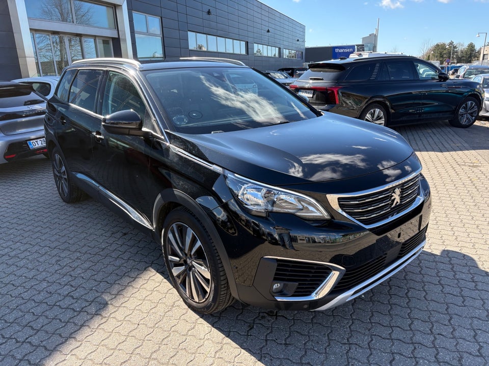 Peugeot 5008 1,2 e-THP 130 Allure 7prs 5d