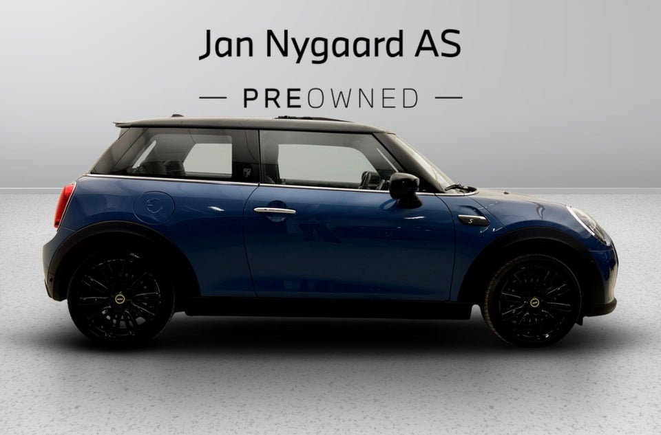MINI Cooper SE Maximise 3d