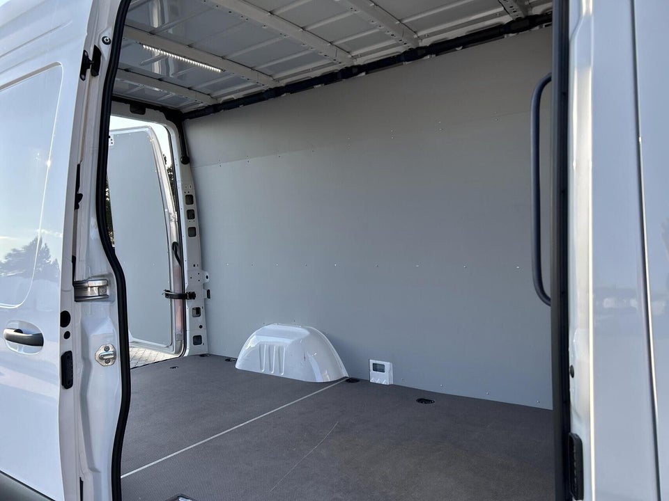 Mercedes Sprinter 317 2,0 CDi A2 Kassevogn aut. RWD