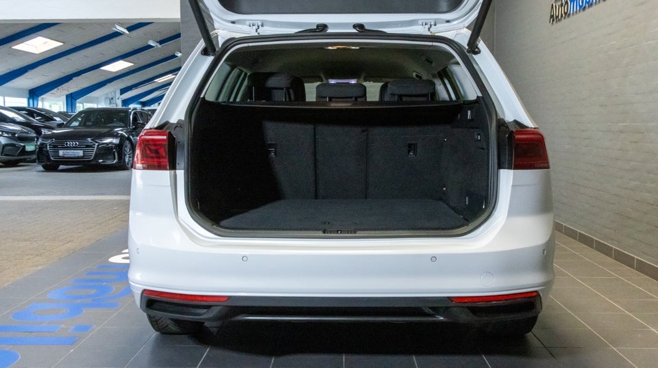 VW Passat 2,0 TDi 122 Business Variant DSG 5d