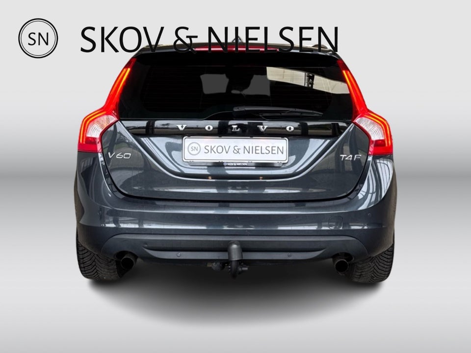 Volvo V60 1,6 T4 180 Momentum aut. 5d
