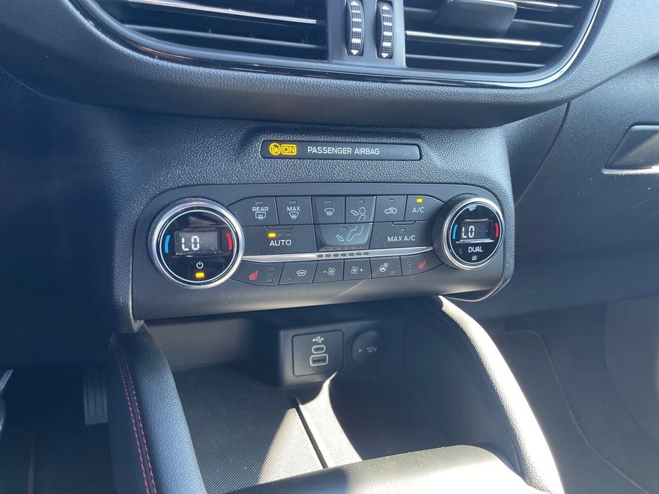 Ford Kuga 2,5 PHEV ST-Line X CVT 5d