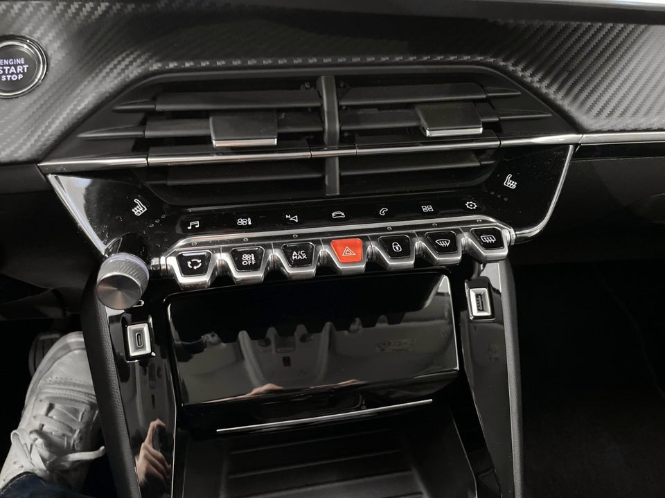 Peugeot 208 1,2 PureTech 100 Allure Pack 5d