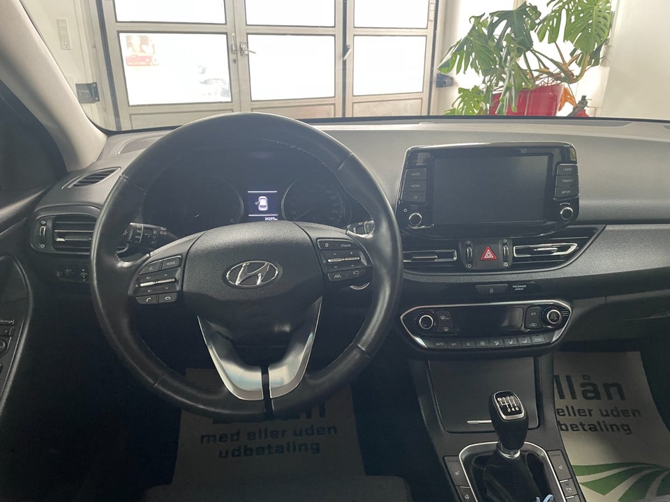 Hyundai i30 1,0 T-GDi Essential 5d