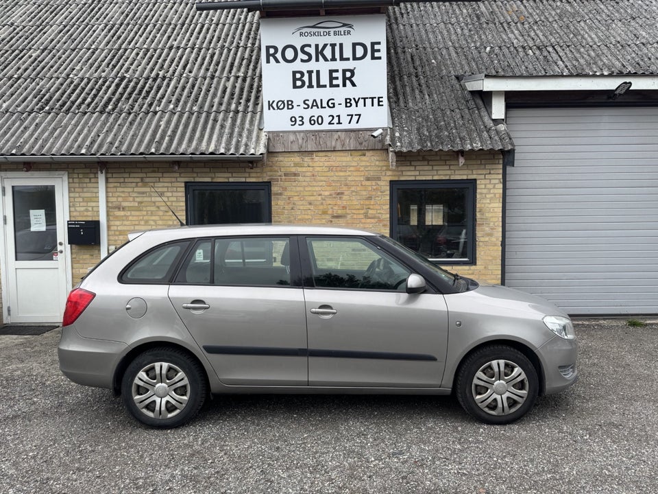 Skoda Fabia 1,2 12V Ambiente Combi 5d