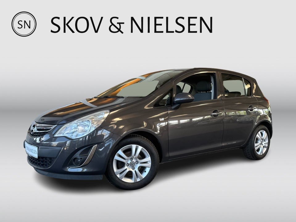 Opel Corsa 1,4 16V Cosmo 5d