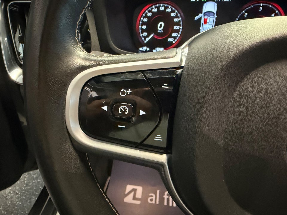Volvo V60 2,0 B4 197 R-Design aut. 5d 2021 — billede 18 af 18