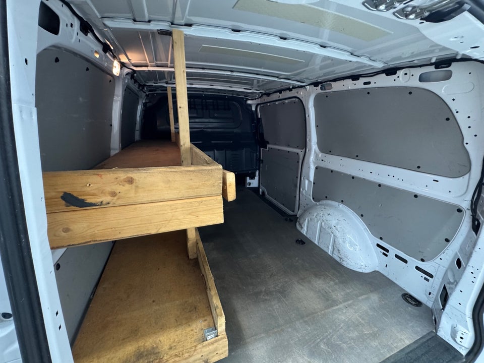 Mercedes Vito 114 2,0 CDi Kassevogn aut. L RWD