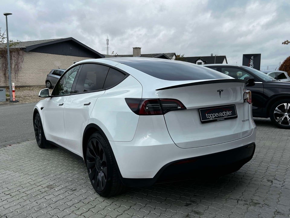 Tesla Model Y Performance AWD 5d