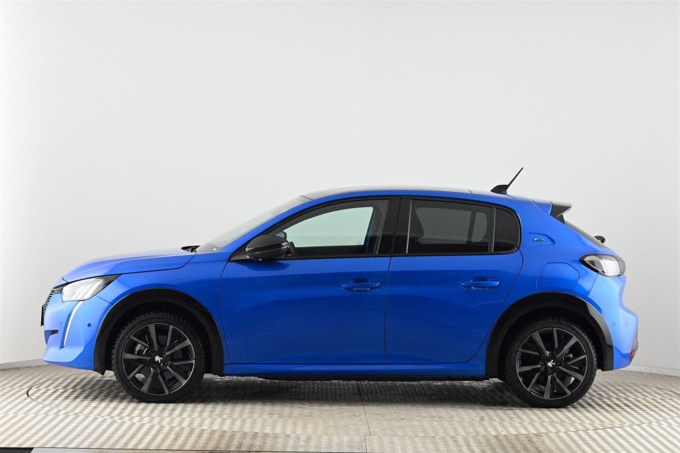 Peugeot e-208 50 GT 5d