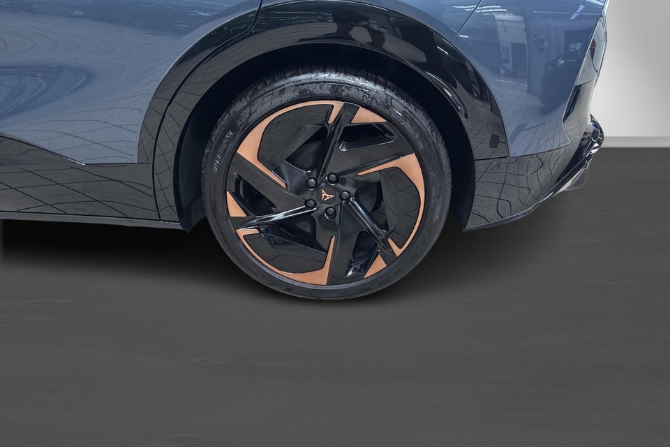 Cupra Tavascan 77 Adrenaline 5d