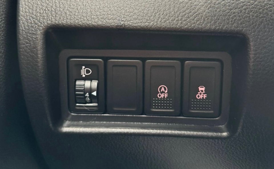 Suzuki Swift 1,2 Dualjet Club 3d