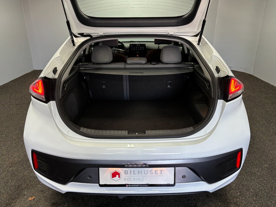 Hyundai Ioniq 1,6 PHEV Premium DCT 5d