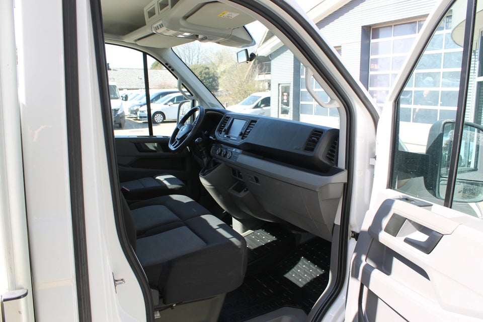 VW Crafter 35 2,0 TDi 177 Ladvogn L3