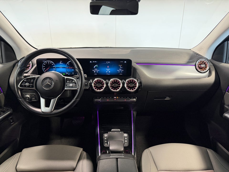 Mercedes EQA250 5d