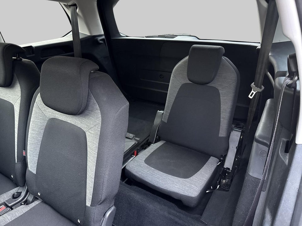 Citroën Grand C4 Picasso 1,2 PureTech 130 Extravaganza 7prs 5d