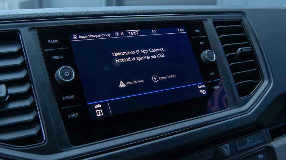 VW Crafter 35 2,0 TDi 102 Kassevogn L3H2