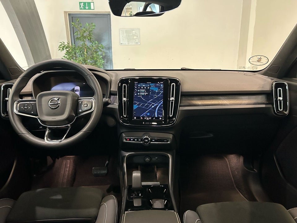 Volvo XC40 P6 ReCharge Plus 5d