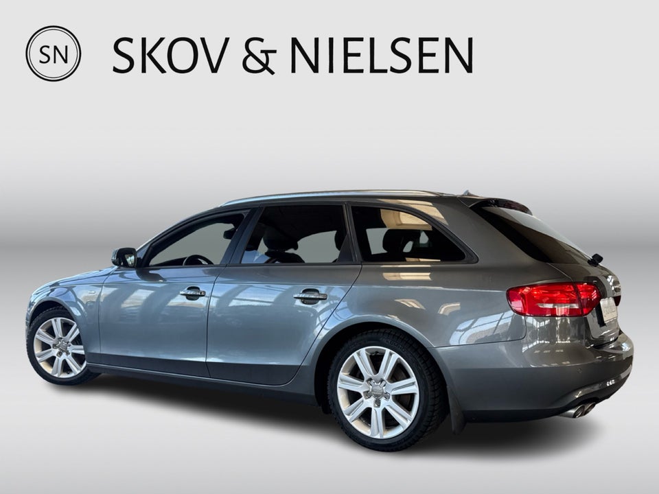 Audi A4 2,0 TDi 136 S-line Avant 5d