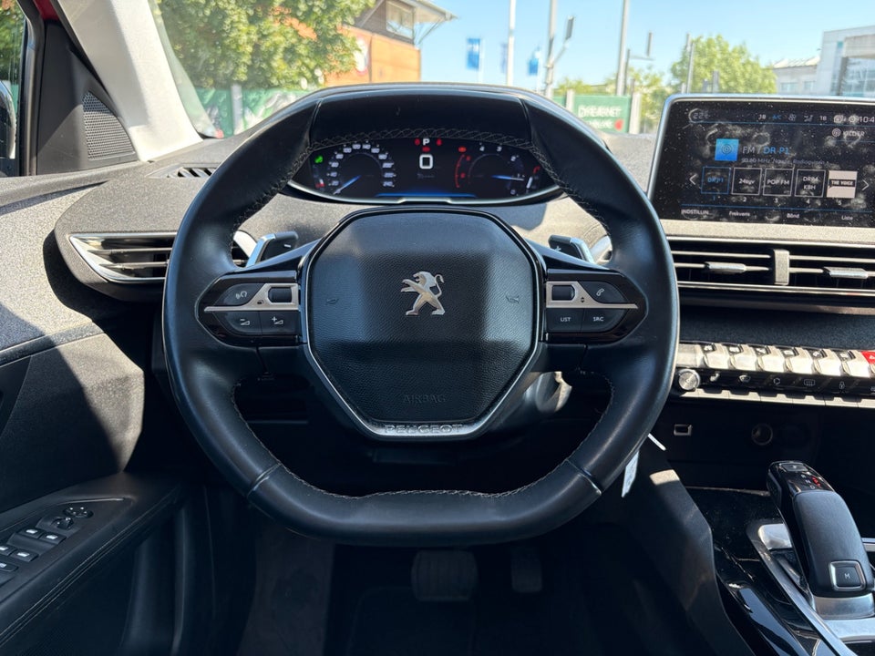 Peugeot 3008 1,6 BlueHDi 120 Allure 5d