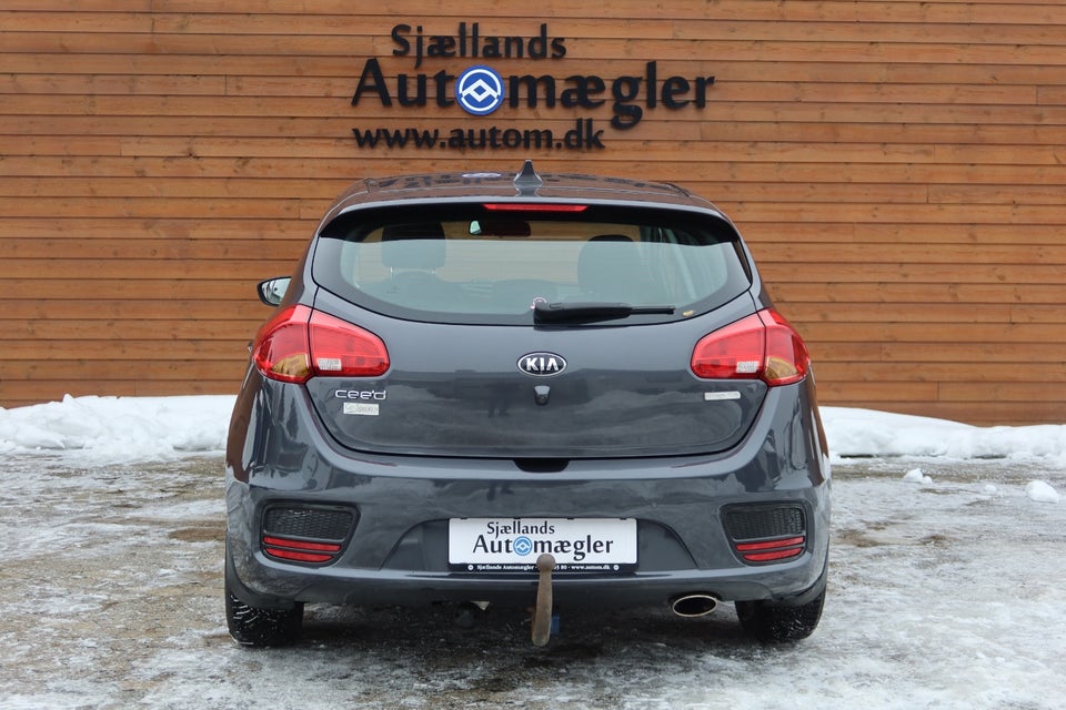 Kia Ceed 1,0 T-GDi Attraction 5d