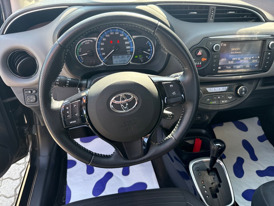 Toyota Yaris 1,5 Hybrid H2 Style e-CVT 5d