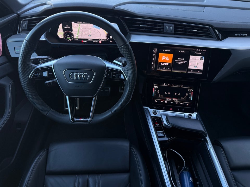 Audi Q8 e-tron 55 S-line quattro 5d