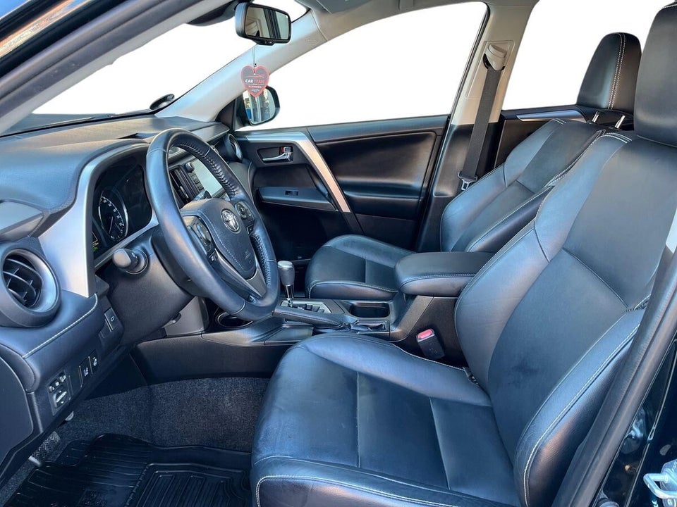 Toyota RAV4 2,5 Hybrid H3 Selected MDS 5d