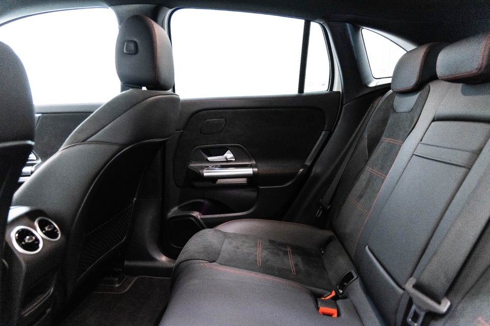 Mercedes EQA250+ AMG Advance Plus 5d