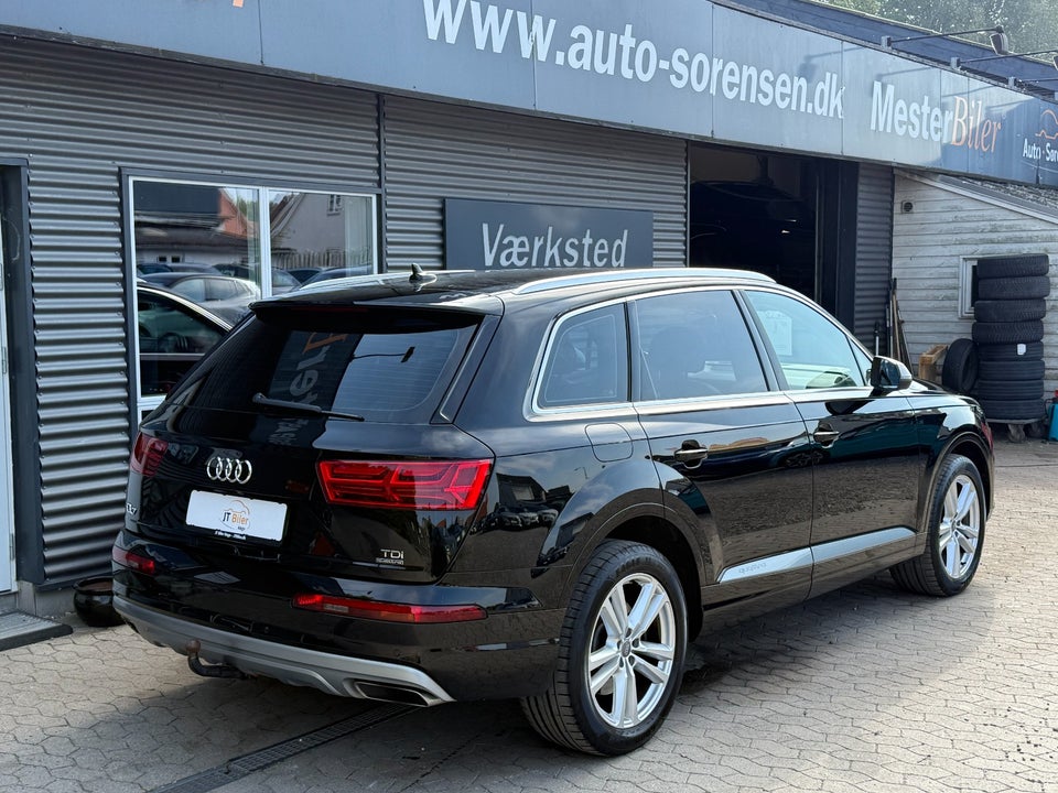 Audi Q7 3,0 TDi 272 quattro Tiptr. 7prs 5d