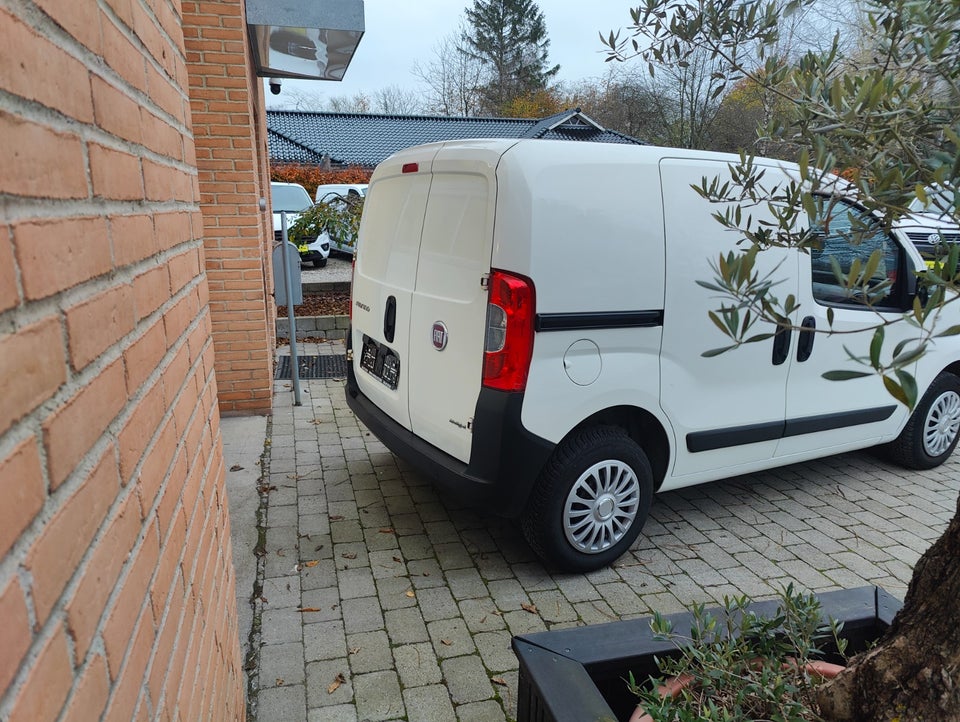 Fiat Fiorino 1,3 MJT 75 Basic Van 5d