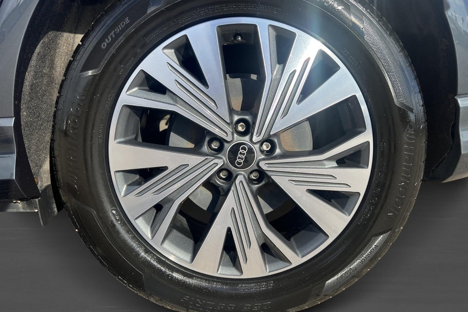 Audi Q4 e-tron 40 Attitude 5d