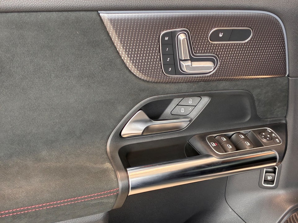 Mercedes EQA250 AMG Line 5d