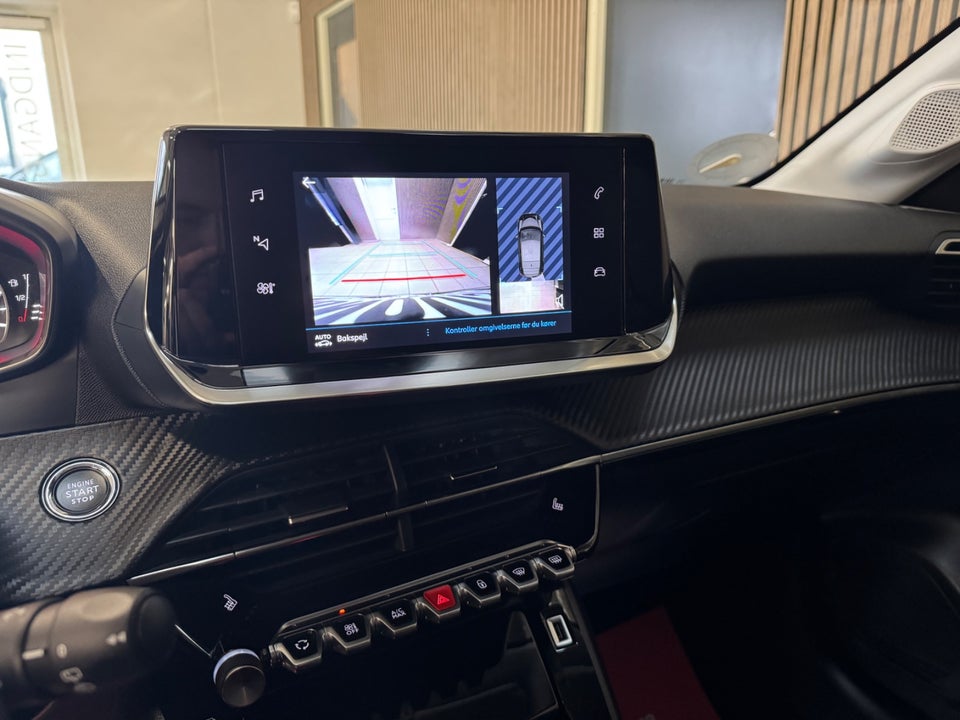 Peugeot 208 1,2 PureTech 100 Allure 5d