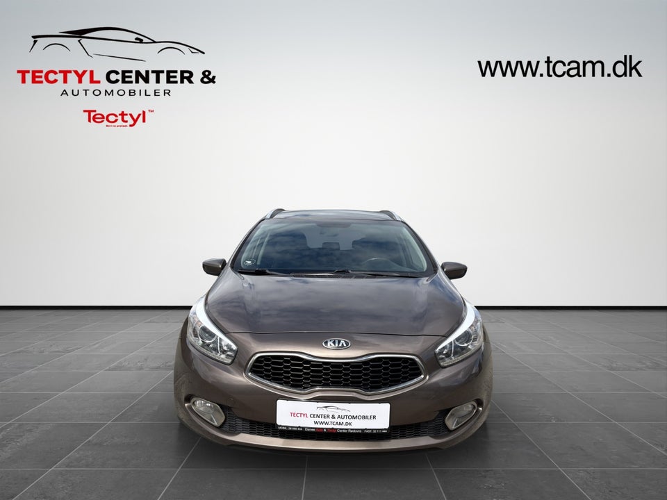 Kia Ceed 1,6 CRDi 128 Limited SW 5d