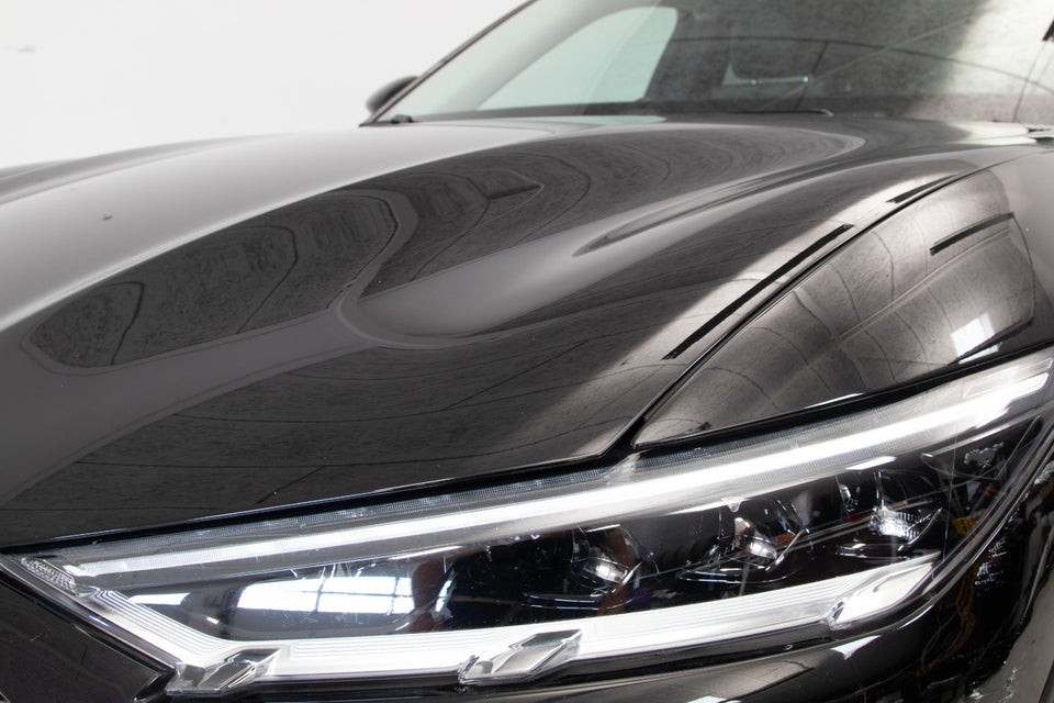 Ford Mustang Mach-E 68 Standard Range 5d