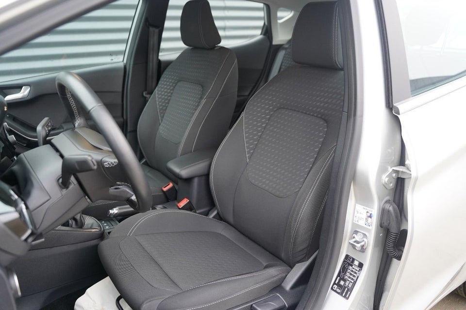 Ford Fiesta 1,0 EcoBoost mHEV Titanium 5d