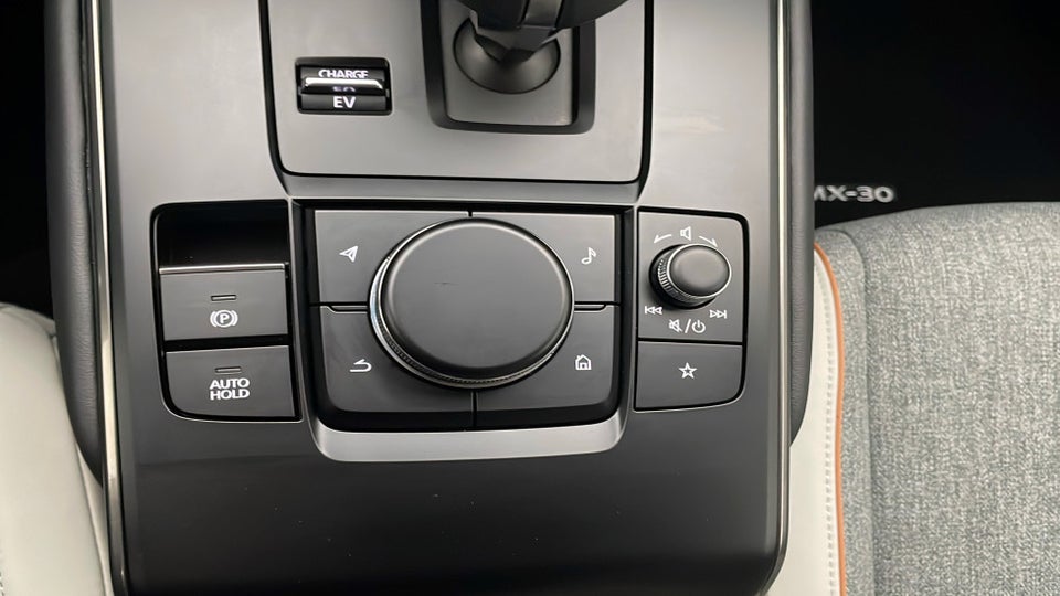 Mazda MX-30 0,8 e-SkyActiv R-EV Makoto 5d