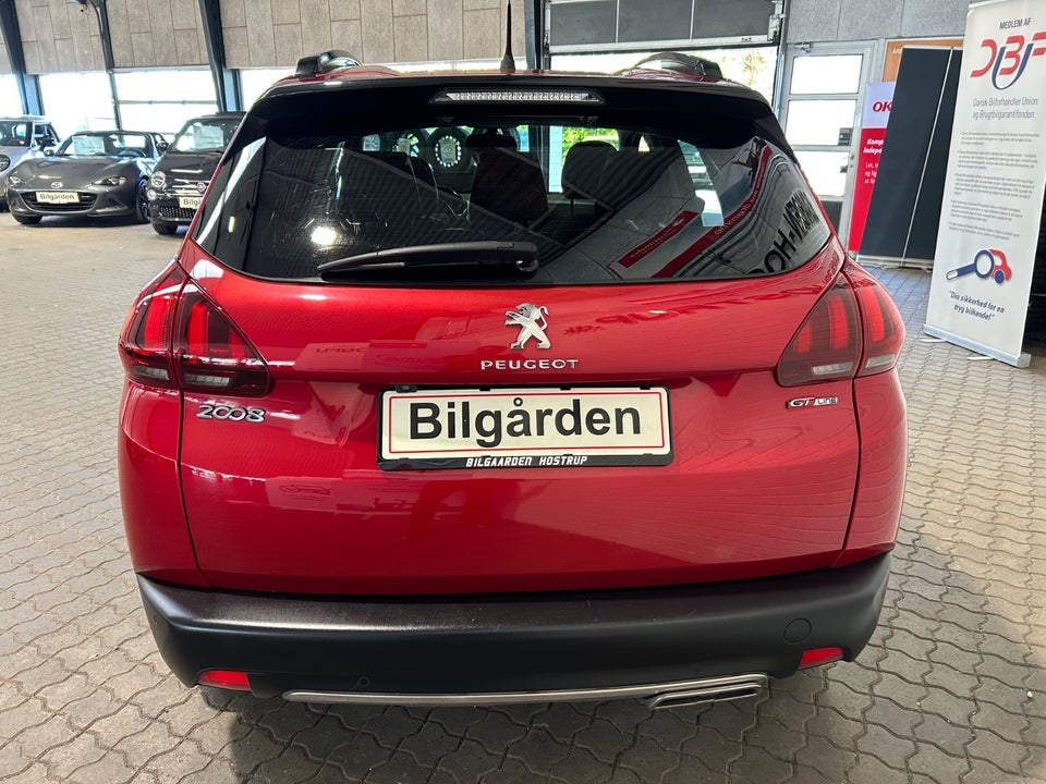 Peugeot 2008 1,6 BlueHDi 100 GT Line Sky 5d
